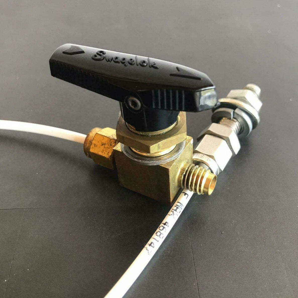 Parker Gas Generator 9150 ChromGas Swagelok B-41S2 2500Psi Pressure Transducer