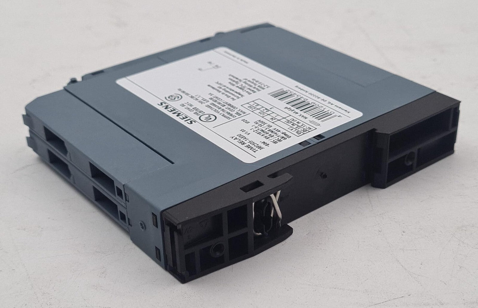 NEW - SIEMENS TIME RELAY 3RP2505-1AB30 V1.05