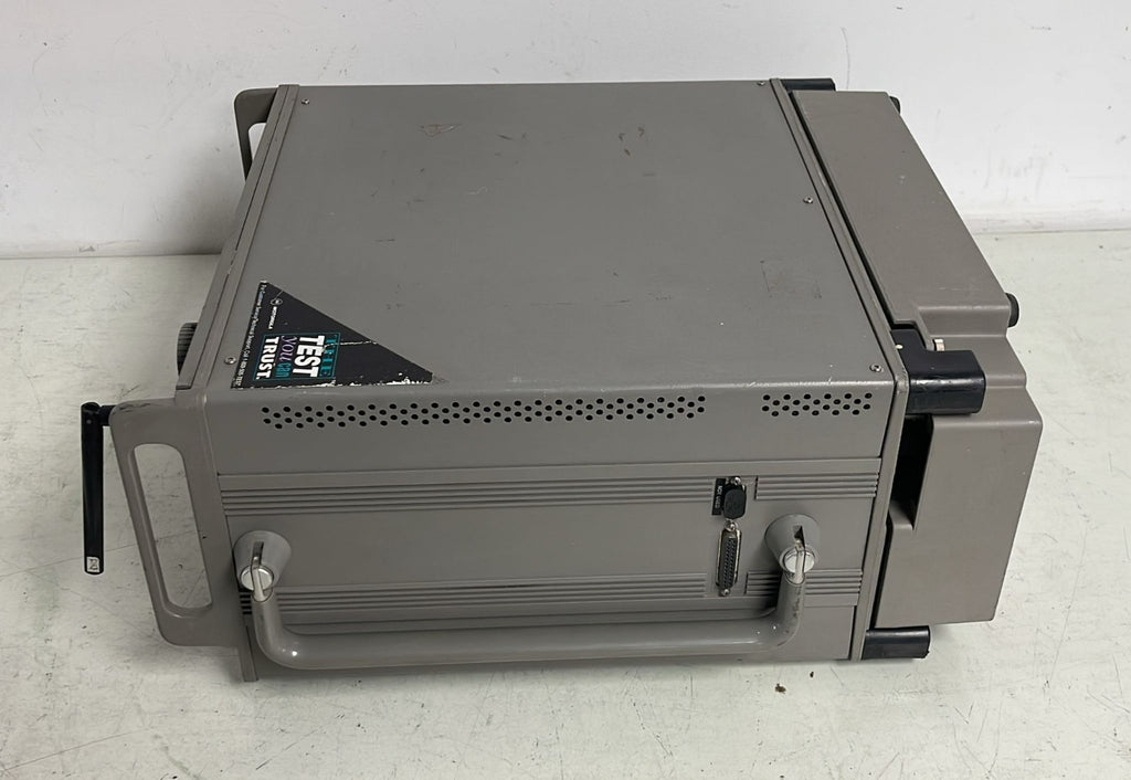 Motorola R2550 Communications System Analyzer W/ RPN4000A Battery Backup