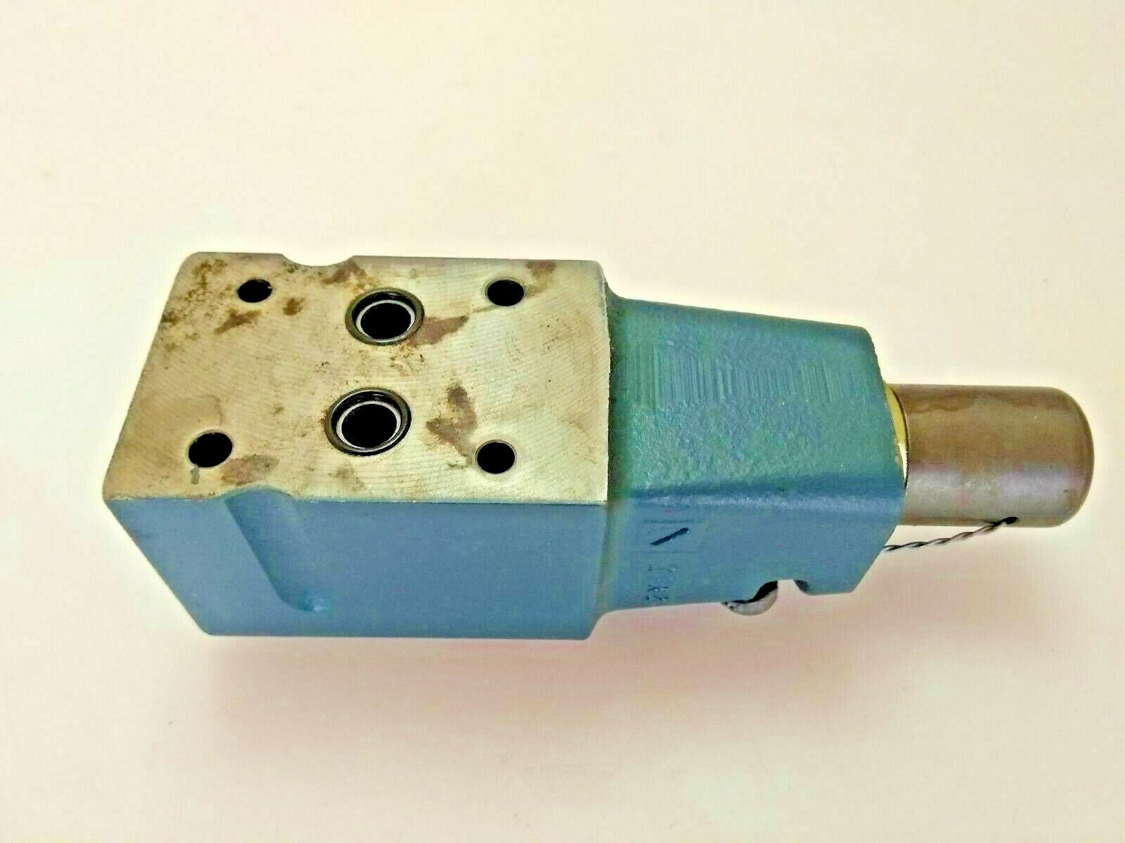 Bosch 0-811-104-103 Hydraulic Pressure Relief Valve 315 bar