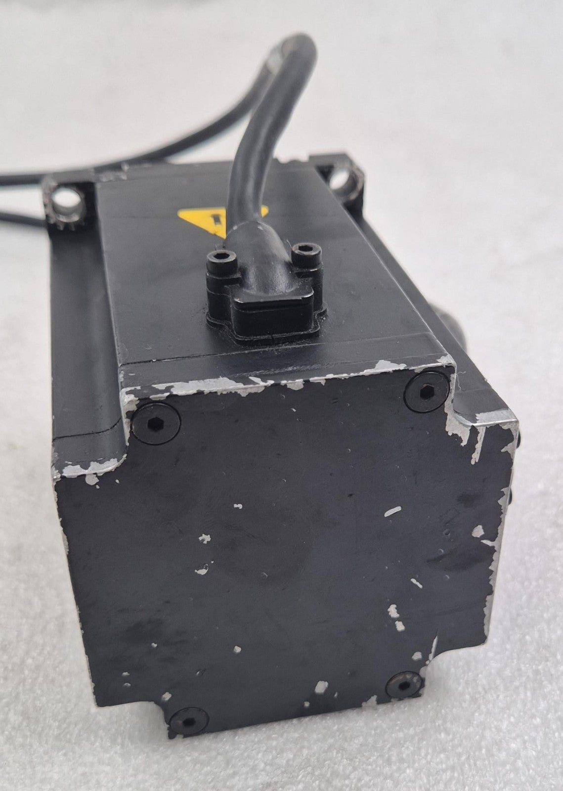 SEM High Density Servomotor HDM82E8-76S Servo Motor 8000 RPM 2.3Nm 610V