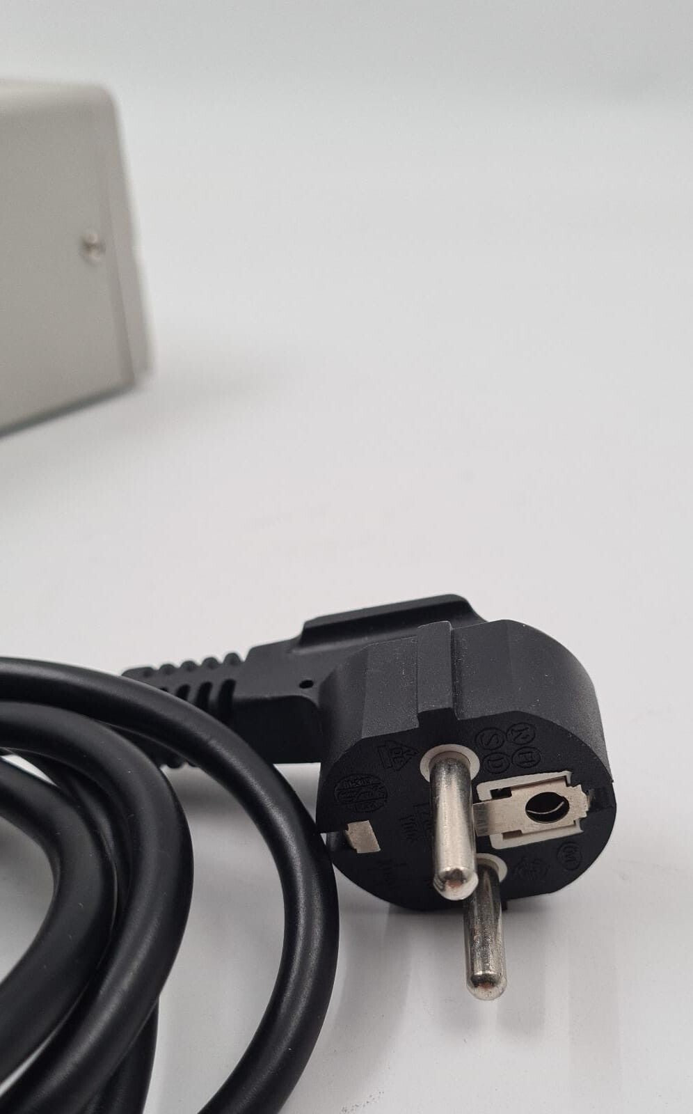 AFX 2791 DC REGULATED POWER SUPPLY 13.8V 3-5AMP AFX2791