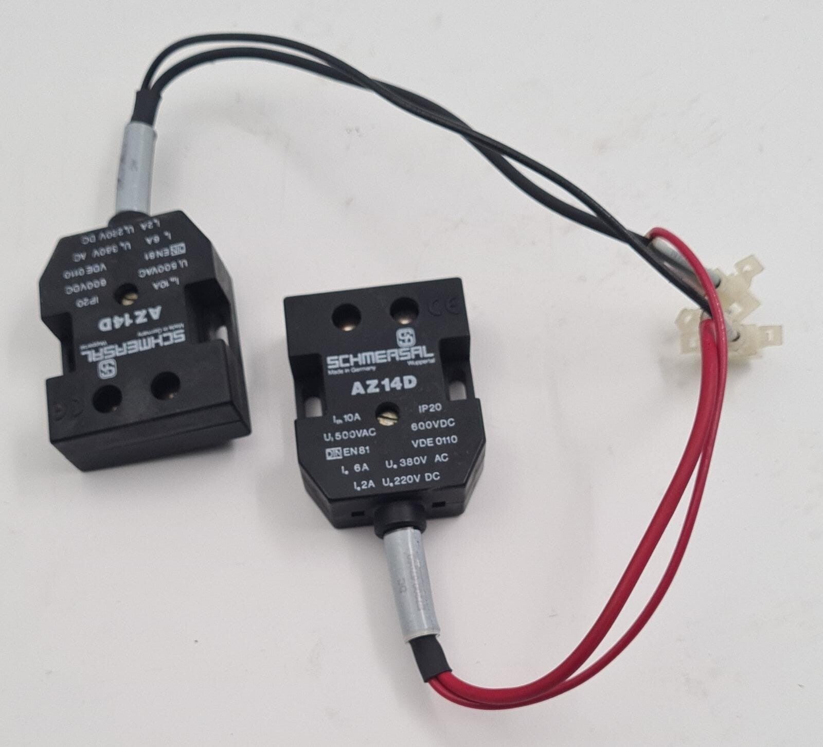 [LOT OF 2 wired units] SCHMERSAL AZ14D Door Contact Sensor Switch