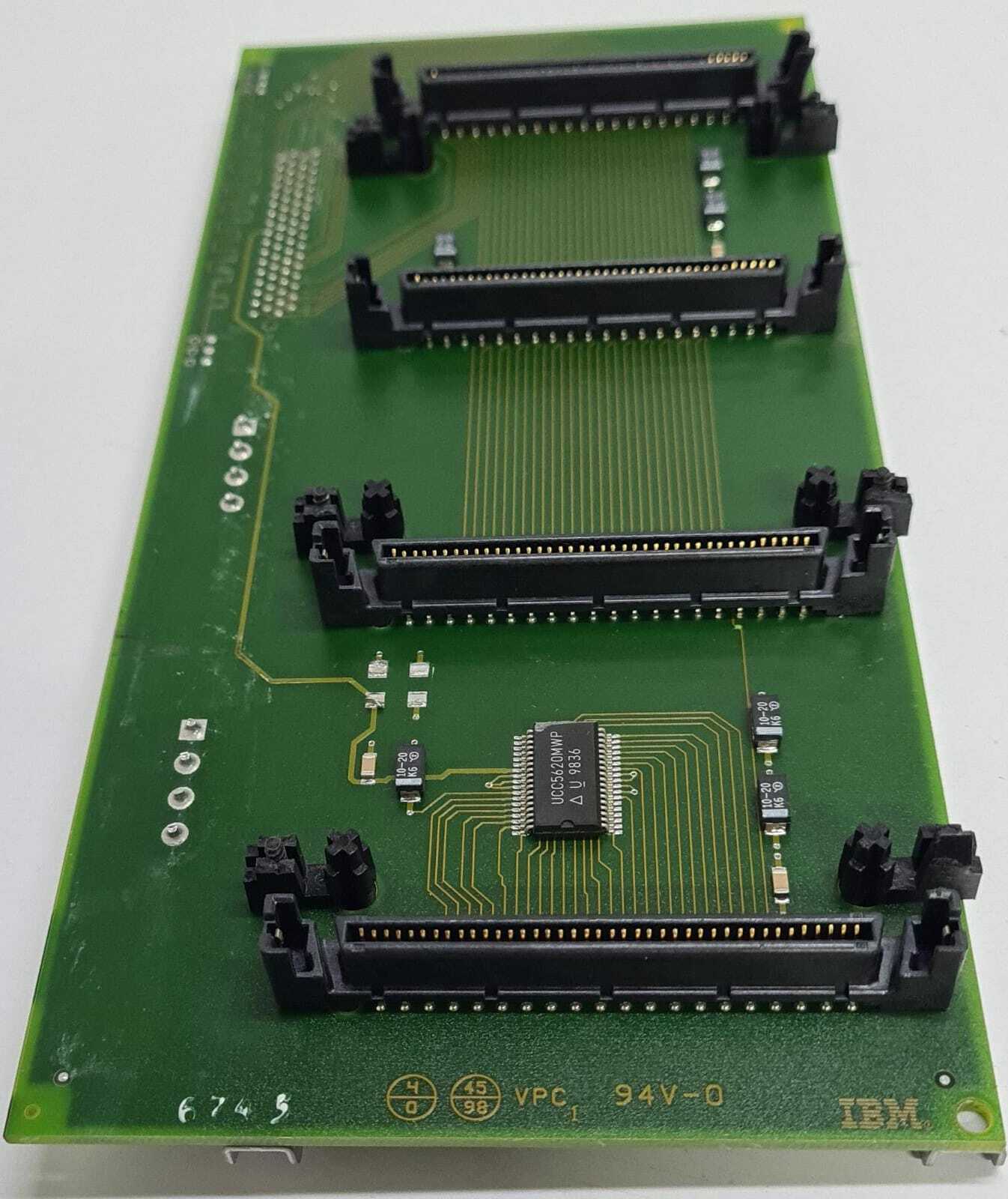 IBM 90H8969 SCSI Backplane Board EC E40088