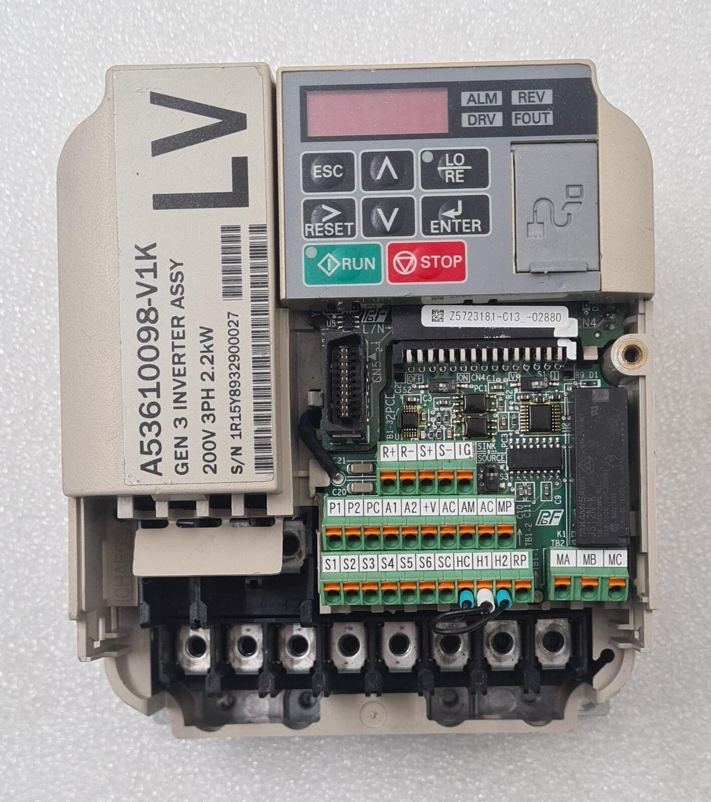 YASKAWA LV CIMR-VC2A0012JSB-0122 A53610098-V1K GEN3 INVERTER ASSY 200V 3PH 2.2kW