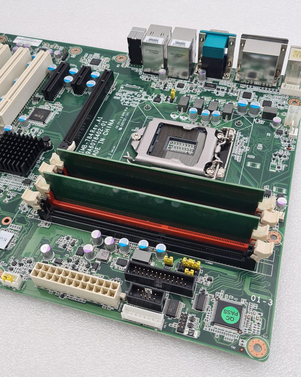 ADVANTECH AIMB-784 Rev. A1 19A6078402-01 sbc Mainboard W/ 2* 4G DDR3L Memory