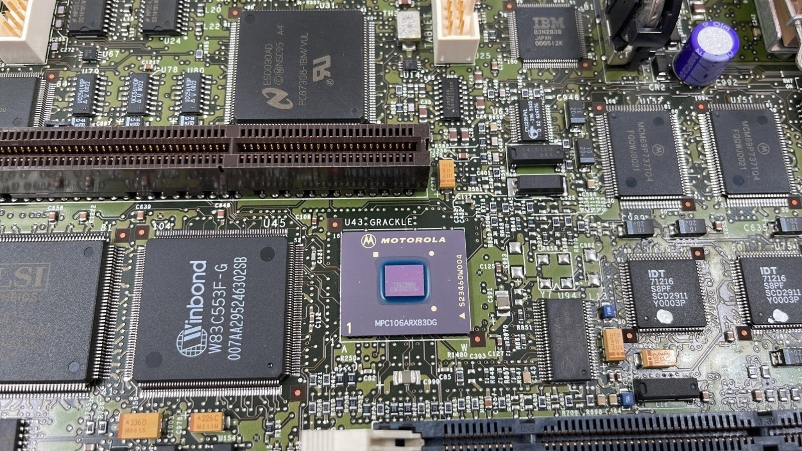 IBM 09P1149 board showing expansion slots and connectors