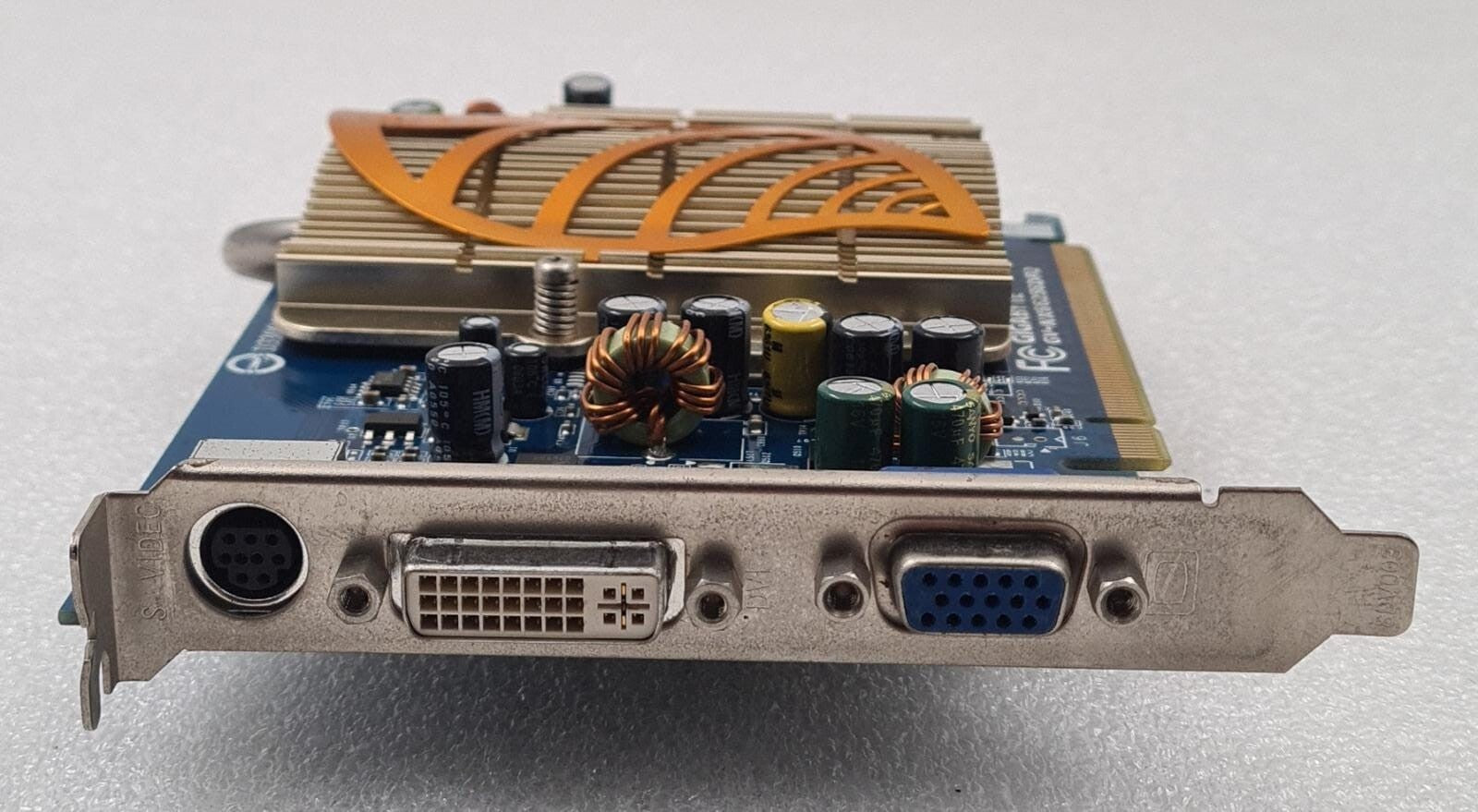 Nvidia GeForce 6600 GIGABYTE GV-NX66256DP2 PCB Graphics Card 256MB DDR2