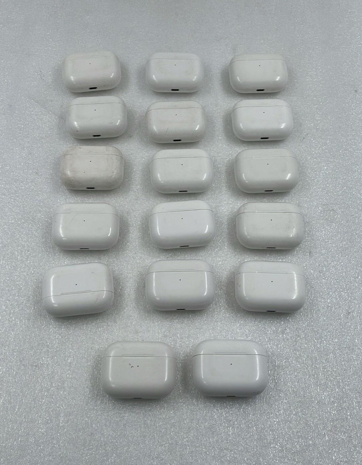 [LOT 17] Apple AirPods Pro 1st Gen Charging Case A2190 OEM Replacement *FOR PART