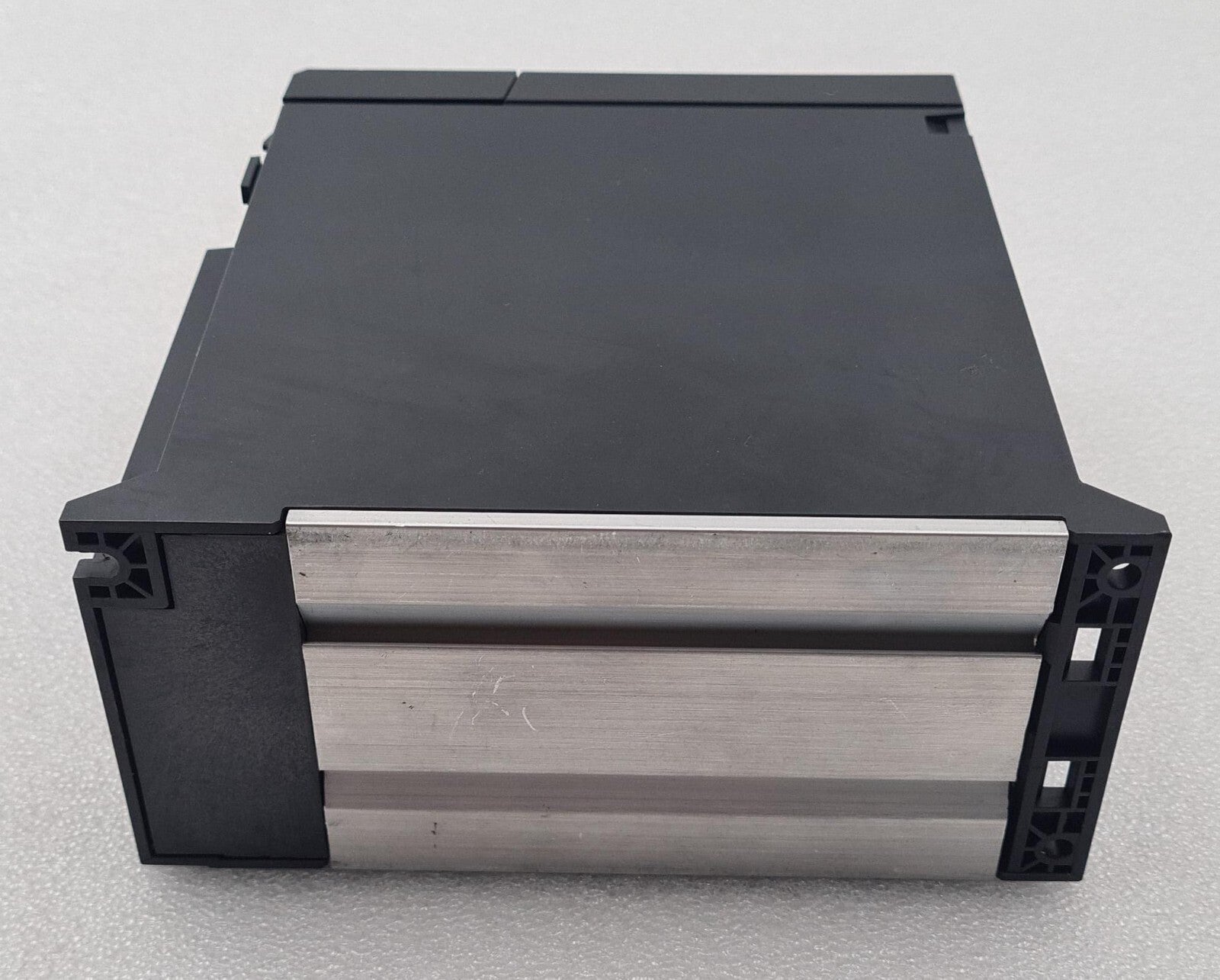 Danfoss VLT Micro Drive 132F0003 FC-051PK75S2E20H3XXCXXXSXXX 0.75kW 1.0HP