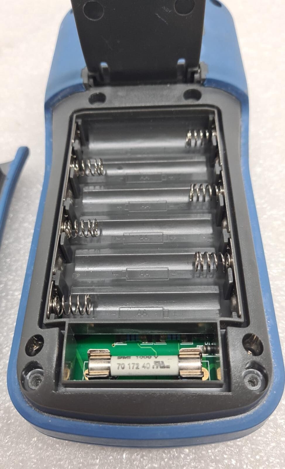 CEM DT-5505 Insulation Testers Large Dual Display W/ case