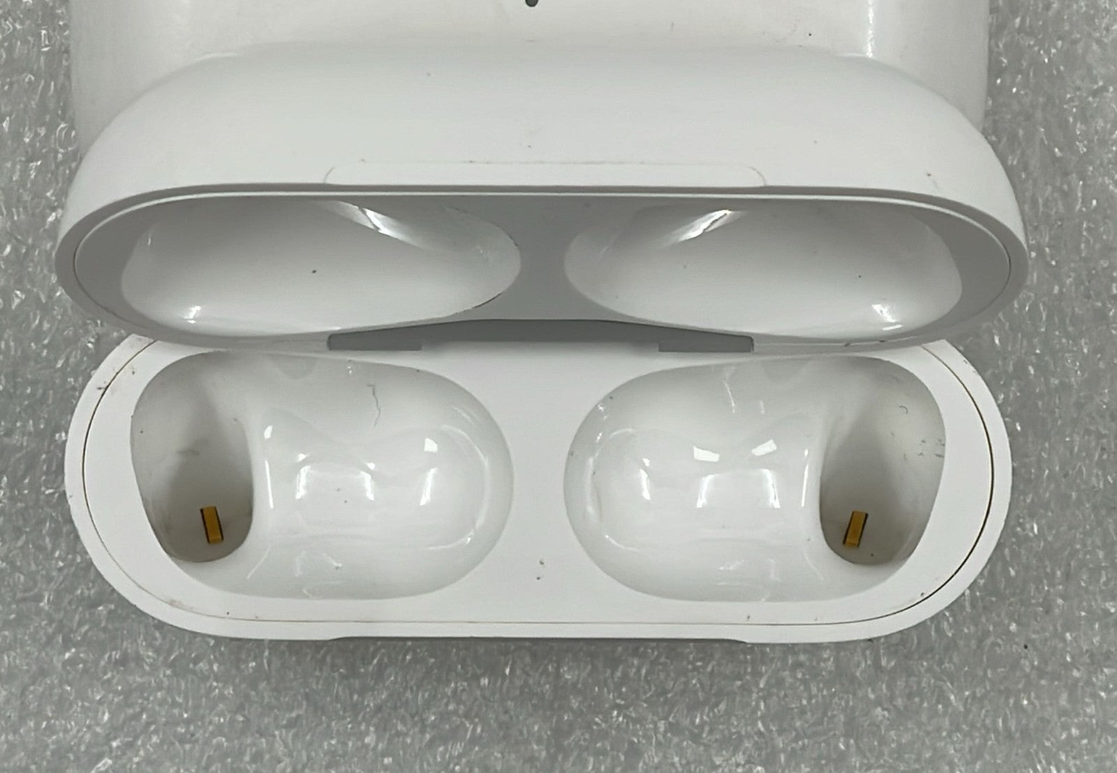 [LOT 2] Apple AirPods Pro 1st Gen Replacement Charging Case Genuine A2190