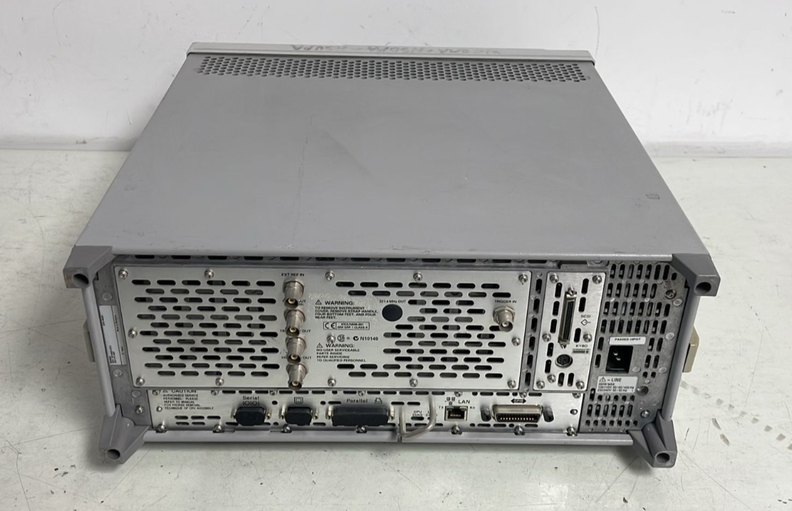 Agilent E4406A VSA Series Transmitter Tester 7 MHz - 4.0 GHz