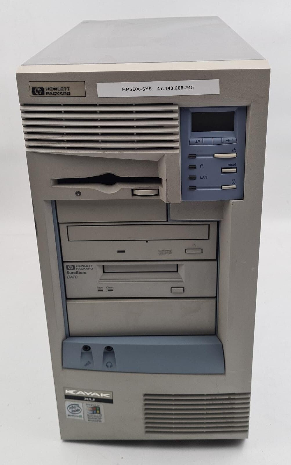 HP KAYAK XU 7/500 workstation front view tower chassis