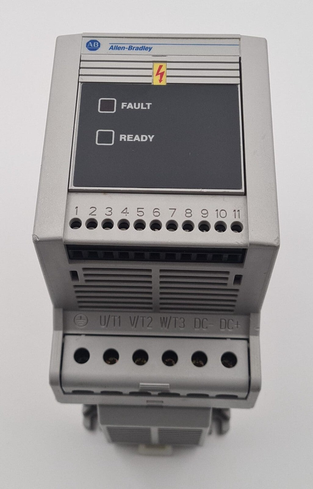 Allen-Bradley 160S-AA04NPS1 SERIES C Speed Drive converter 0.75KW 1HP