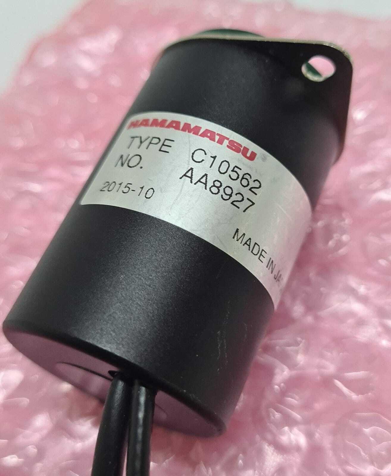 Hamamatsu Photomultiplier tube P/N R9220 AFN3865 with C10562 AA8927 Socket