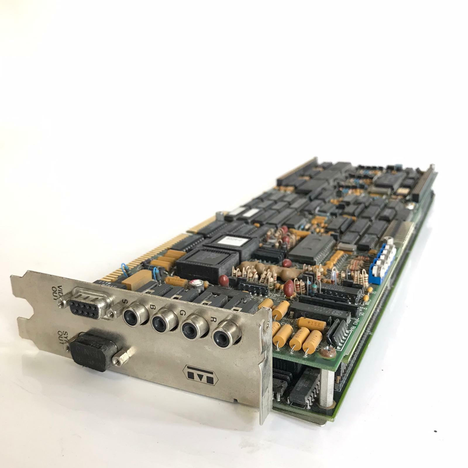 Matrox MVP-AT Hardware Accelerated Image Processing Board 0273-06-04 0272-06-03