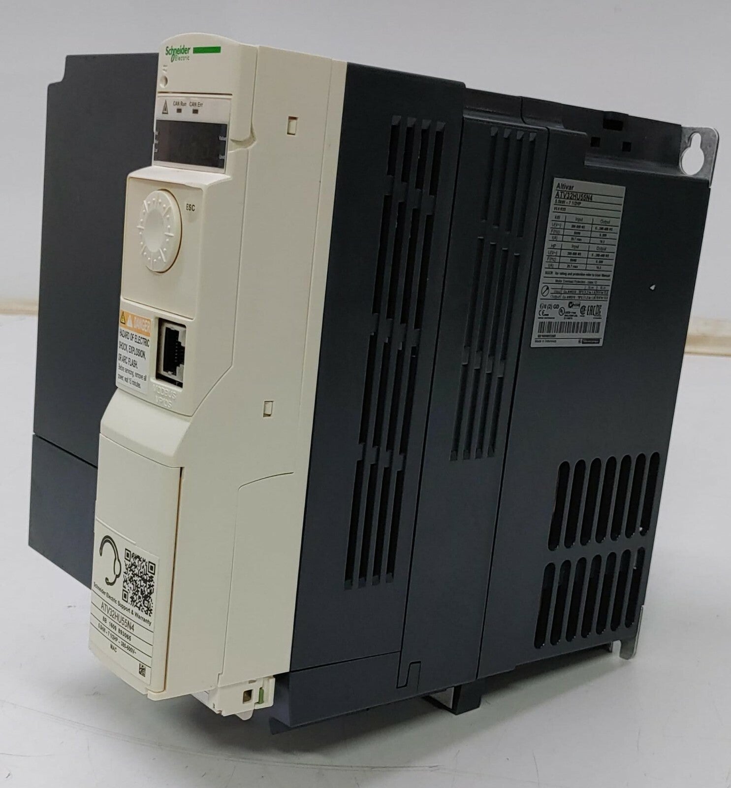 Schneider Telemecanique Altivar 32 Series ATV32HU55N4 5.5kW 7 1/2HP 5,5kw 400V