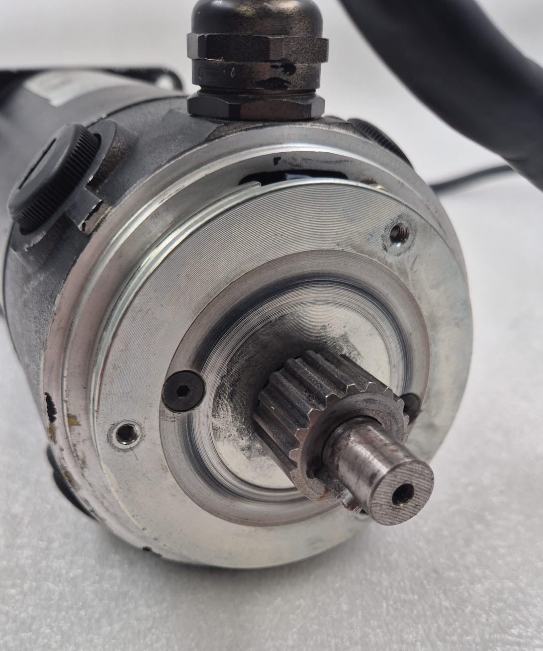 Parker Parvex SSD Drives DC Magnets ServoMotor RX520GR1021 / 771374