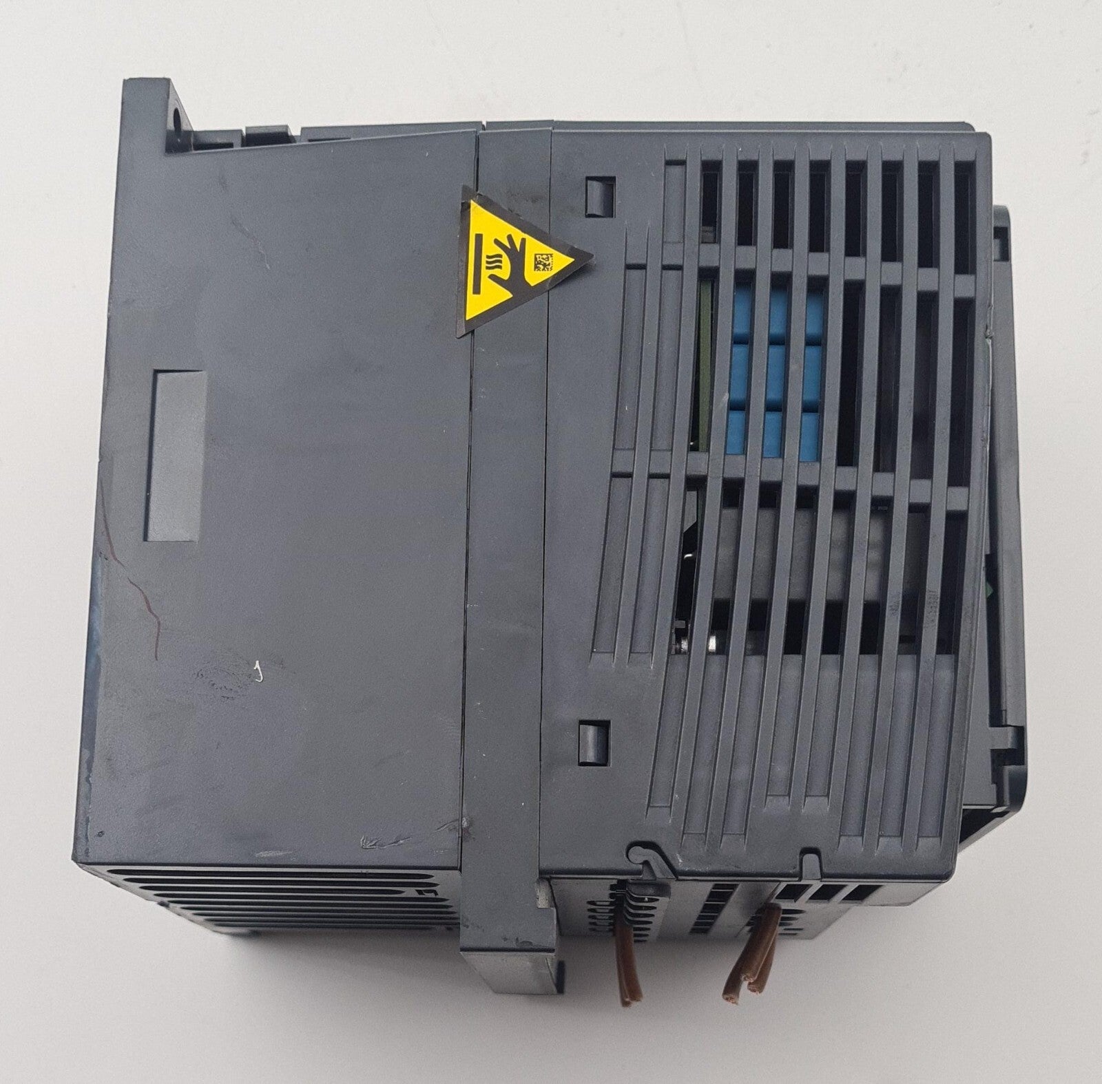 Schneider Electric Altivar 320 ATV320U07N4C Drive Inverter 0.75kW 1HP 380-500V