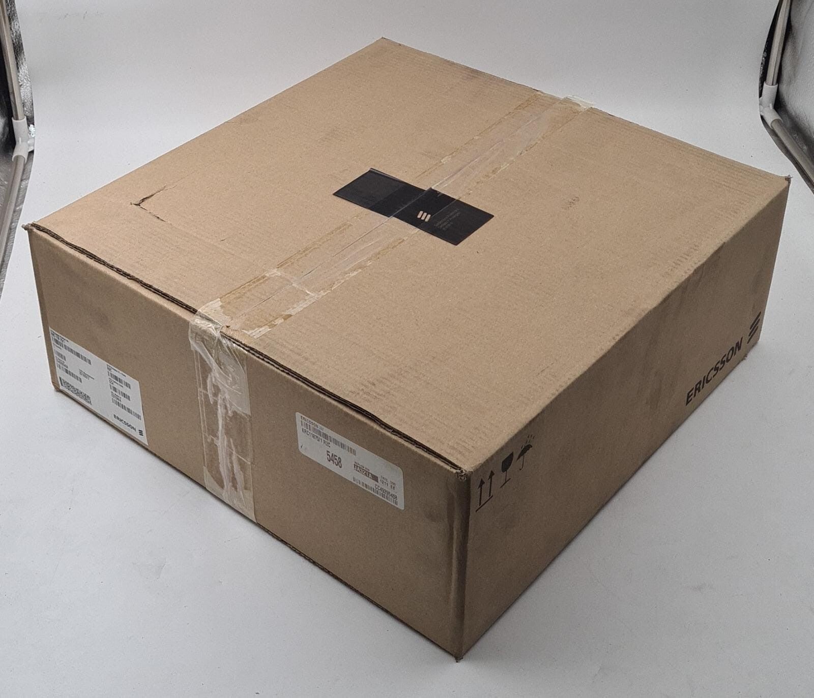 NEW - Ericsson Transceiver RUS Radio Unit KRC 118 75/1 R2C