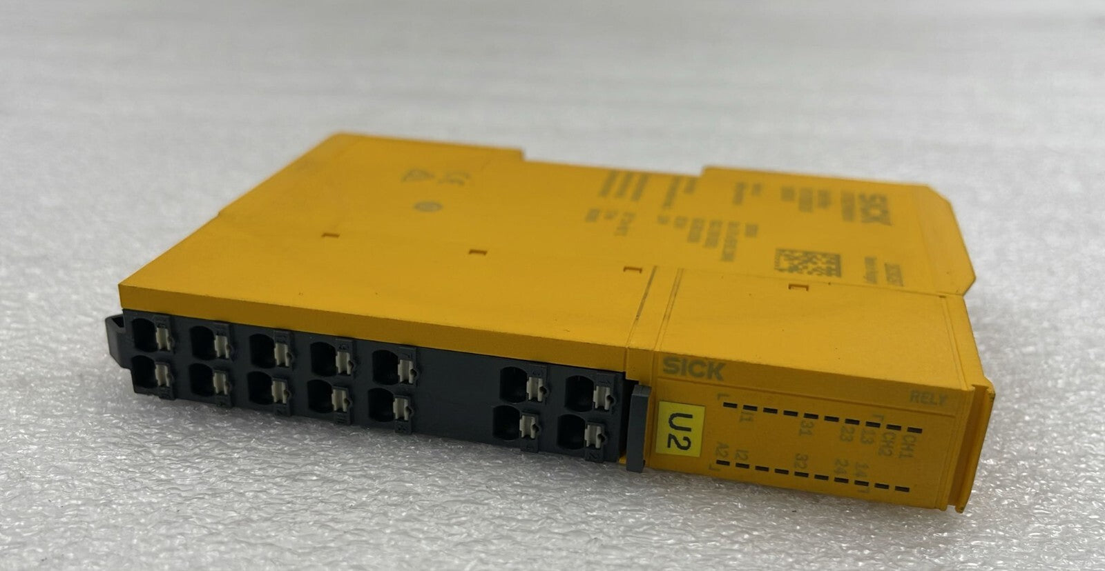 [LOT 2 PCS] Sick RLY3-0SSD100 Safety Relay 1085343