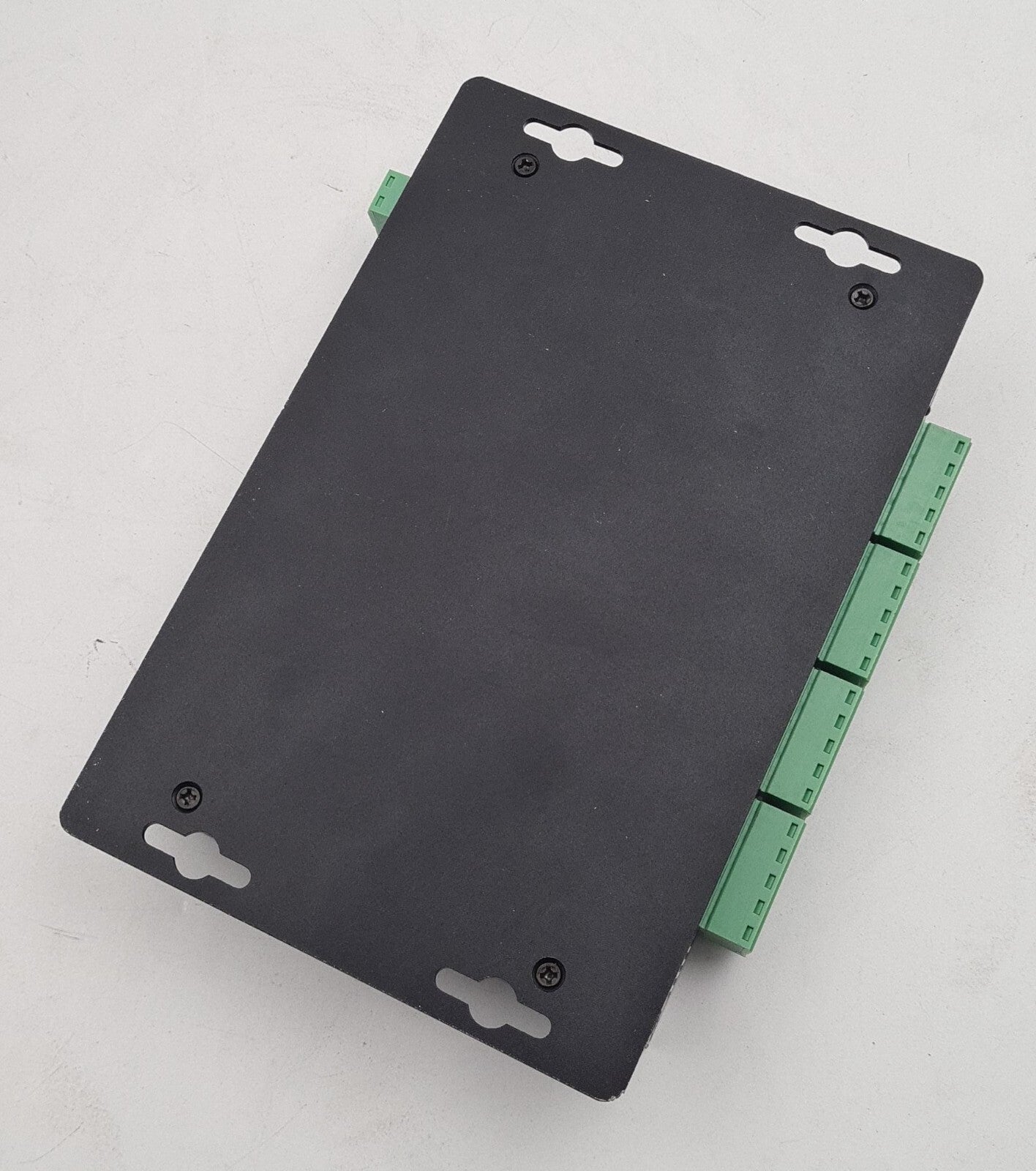NEW - CANSW-400T 4-Port Intelligent CAN-BUS Switch HUB embedded-soc