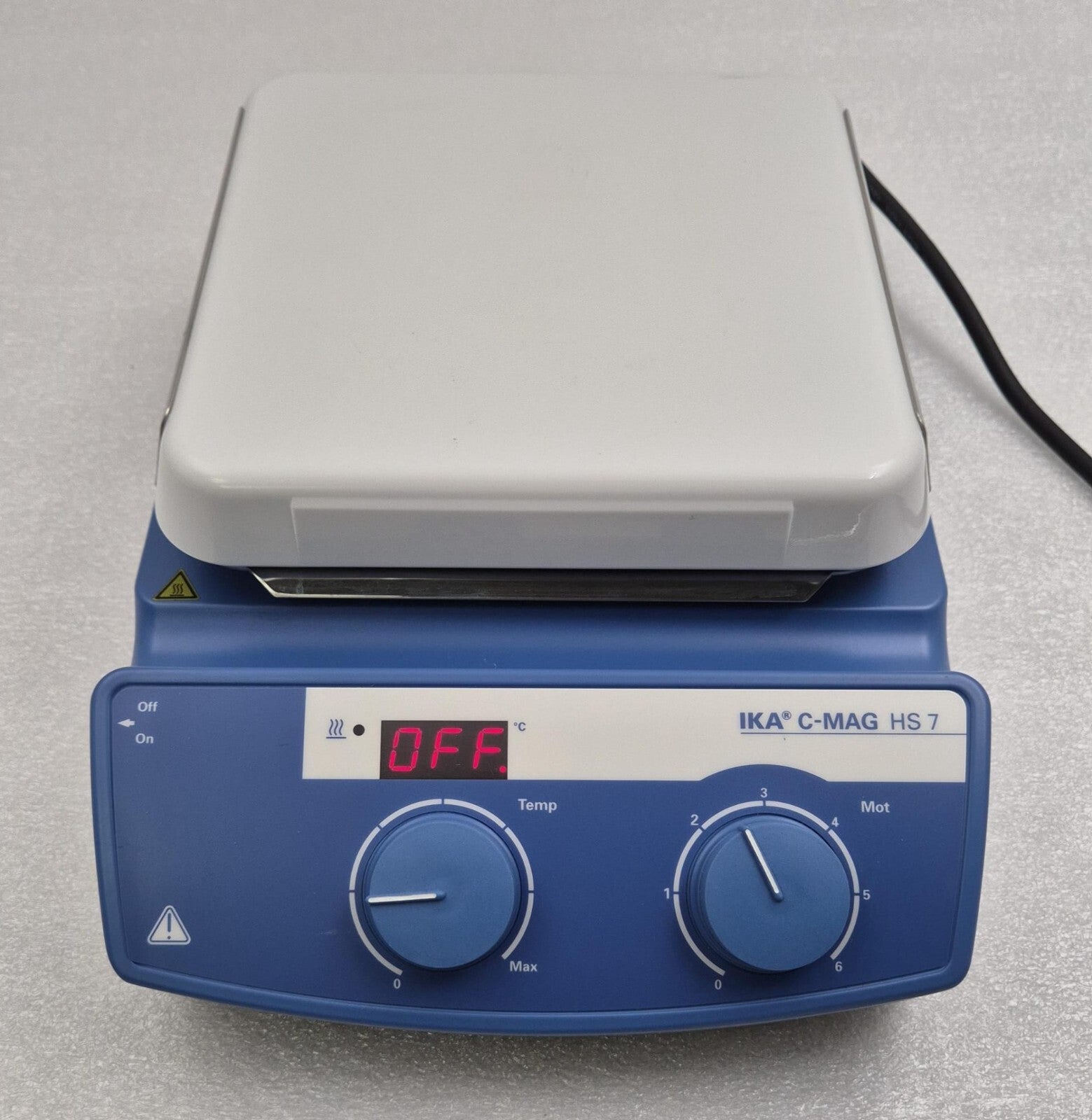 IKA C-MAG HS7 Hot Plate Magnetic Stirrer Digital Laboratory **AS-IS**