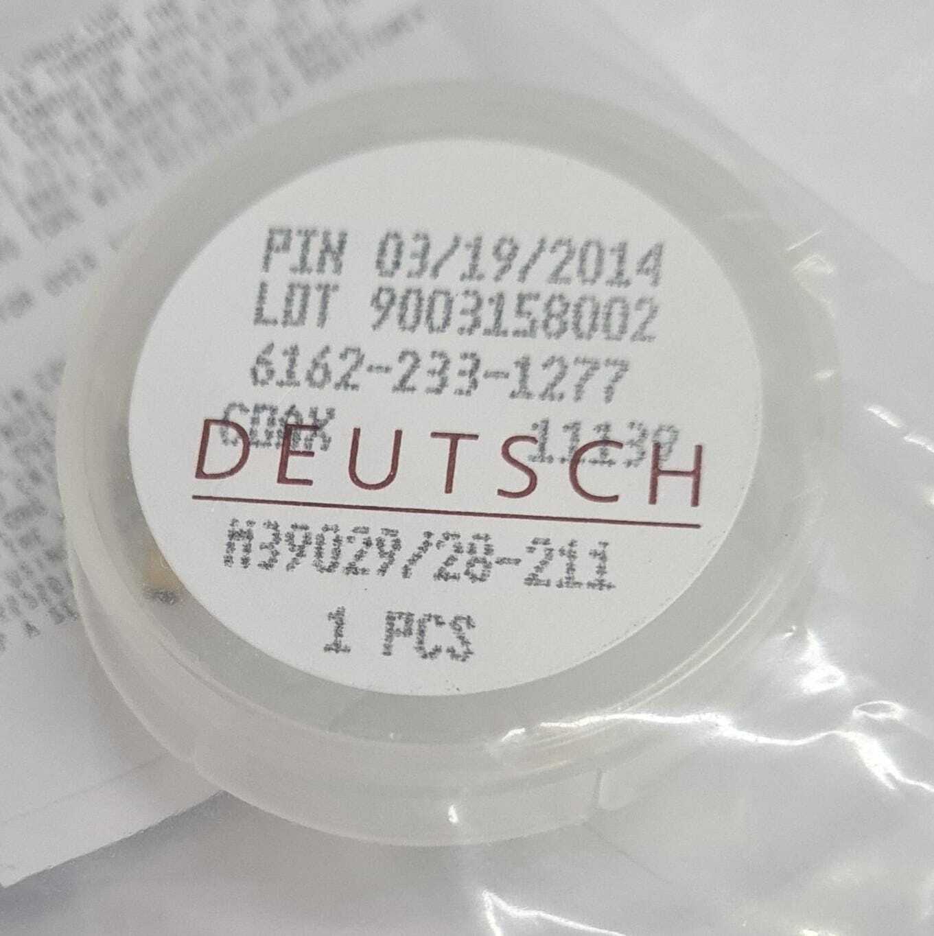 [LOT 9] NEW Sealed - DEUTSCH COAX Pin Socket 6162-233-1277 M39029/28-211