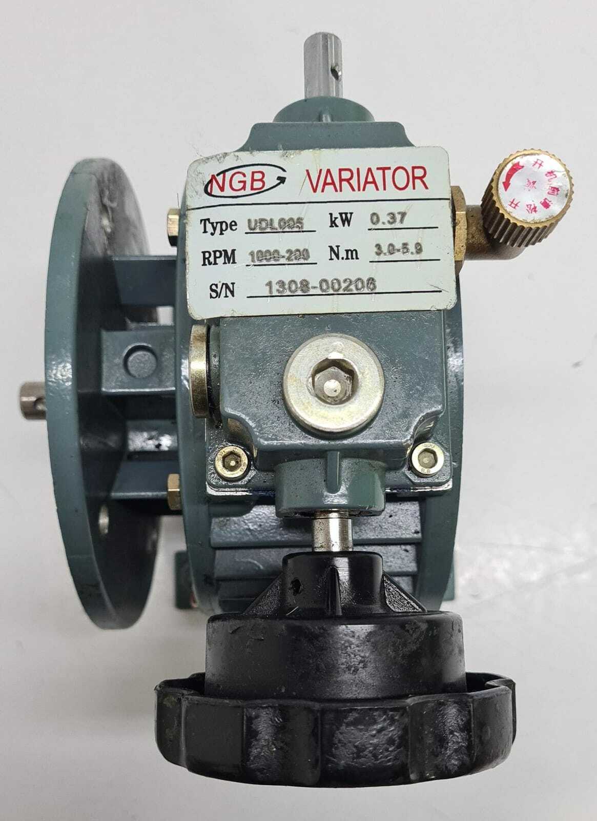 NGB VARIATOR UDL005 Speed 1000-200 RPM 0.37 kW 3.0-5.9 Nm Motor