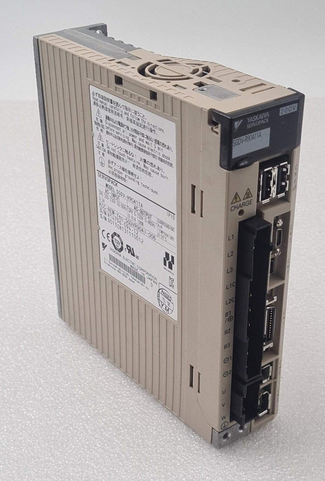 YASKAWA SERVOPACK SGDV-R90A11A Servo Driver 200V