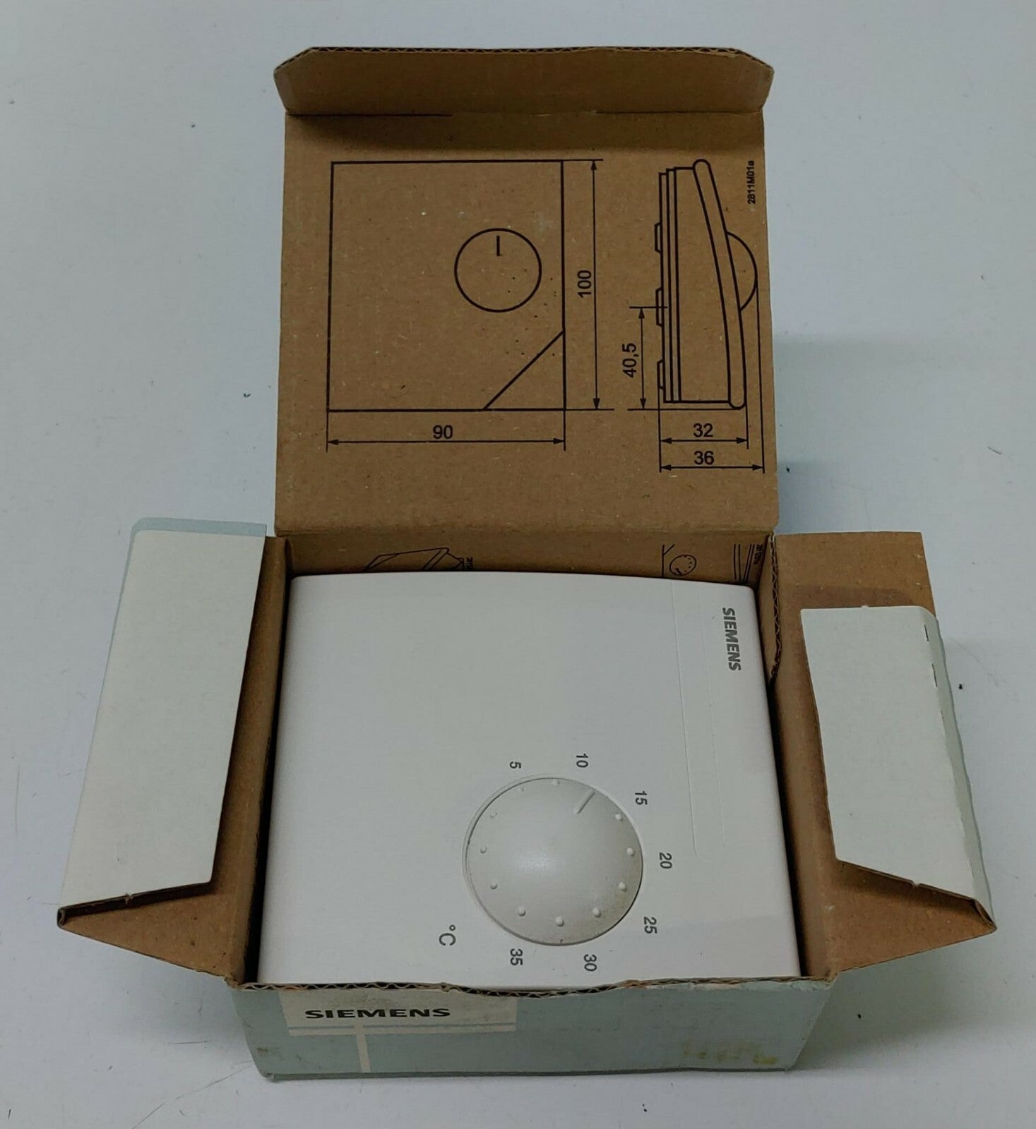 SIEMENS QAA25 Room Temperature Sensor LG-Ni1000 setpoint adjustment