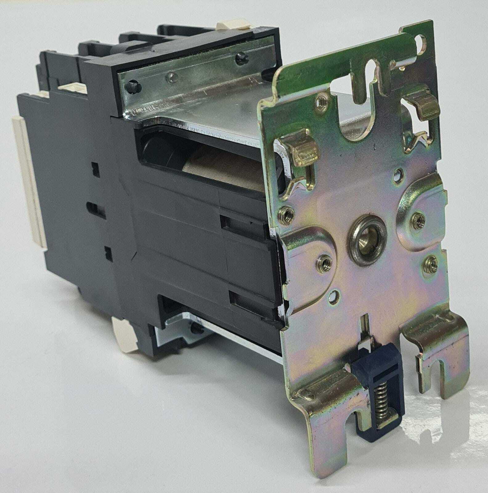 SCHNEIDER ELECTRIC TELEMECANIQUE LC1 D50 (LP1 D5011)