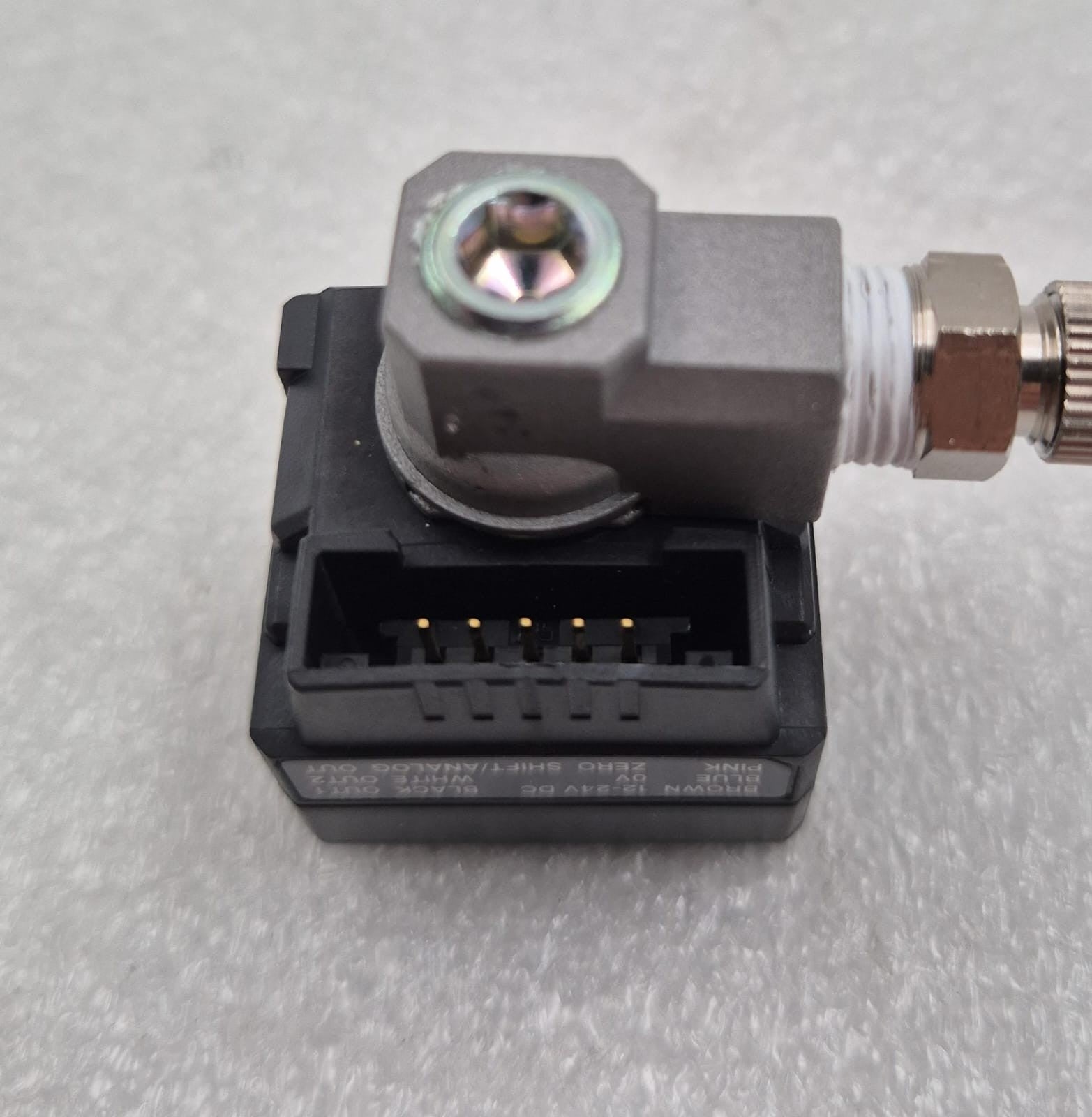 Keyence AP-C35 Pressure Sensors 6101499