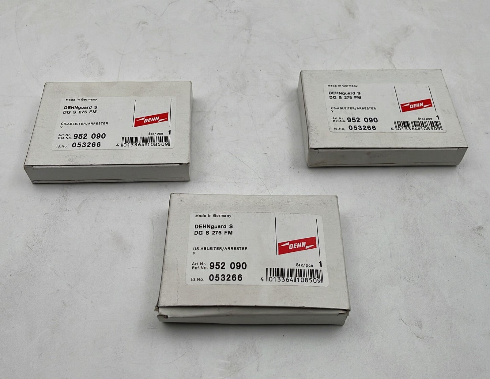 NEW -[LOT OF 3] DEHNGUARD S DG S 275 FM SURGE PROTECTOR Art.No. 952090 W/ 952010