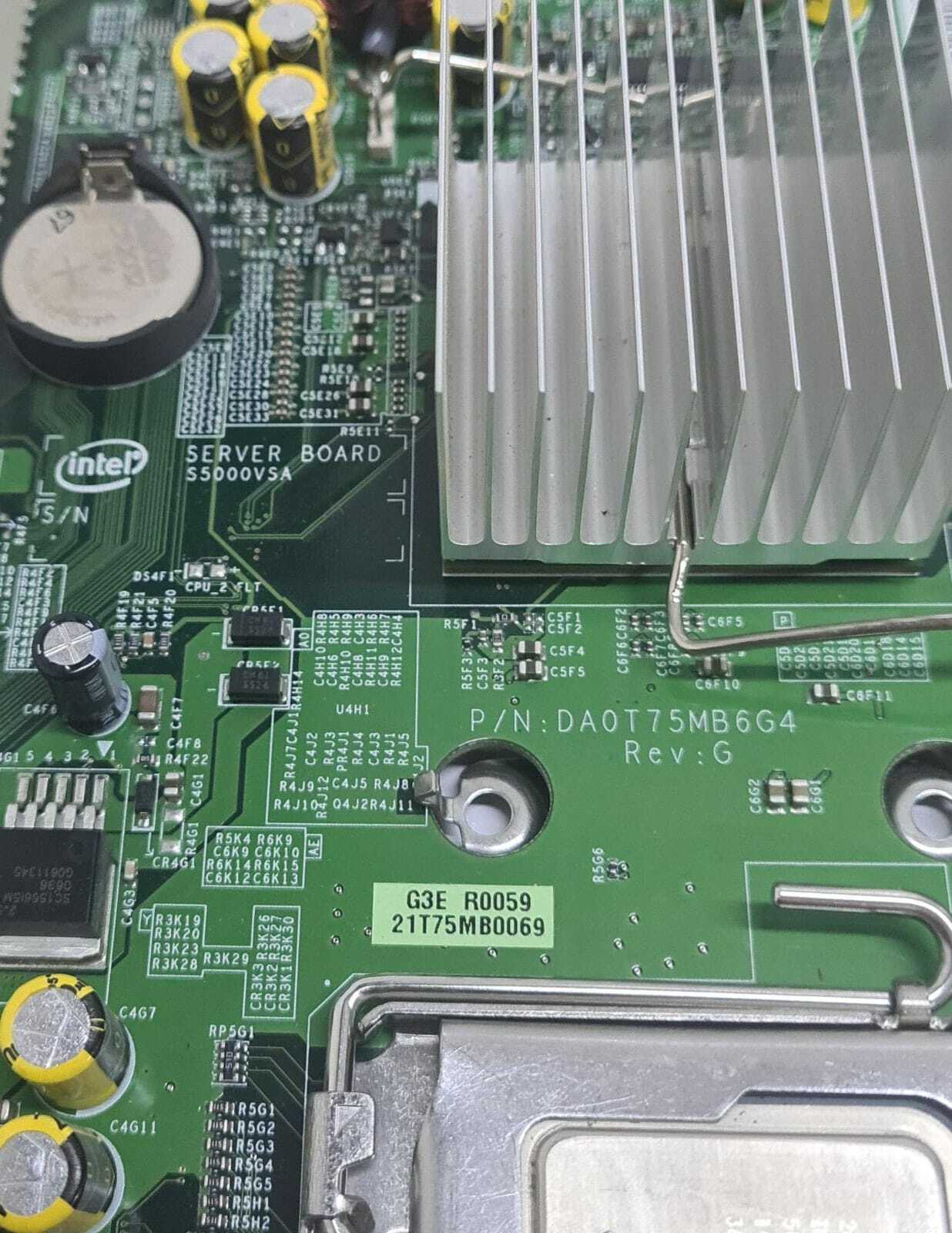 INTEL Server Board S5000VSA DA0T75MB6G4 LGA771 D52032-712 W/ 2* intel 2667DP