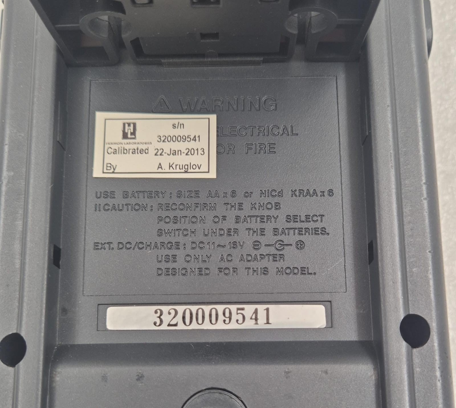 Protek 3290 RF Field Signal Strength Analyzer 2.9GHz Hand-Held Device