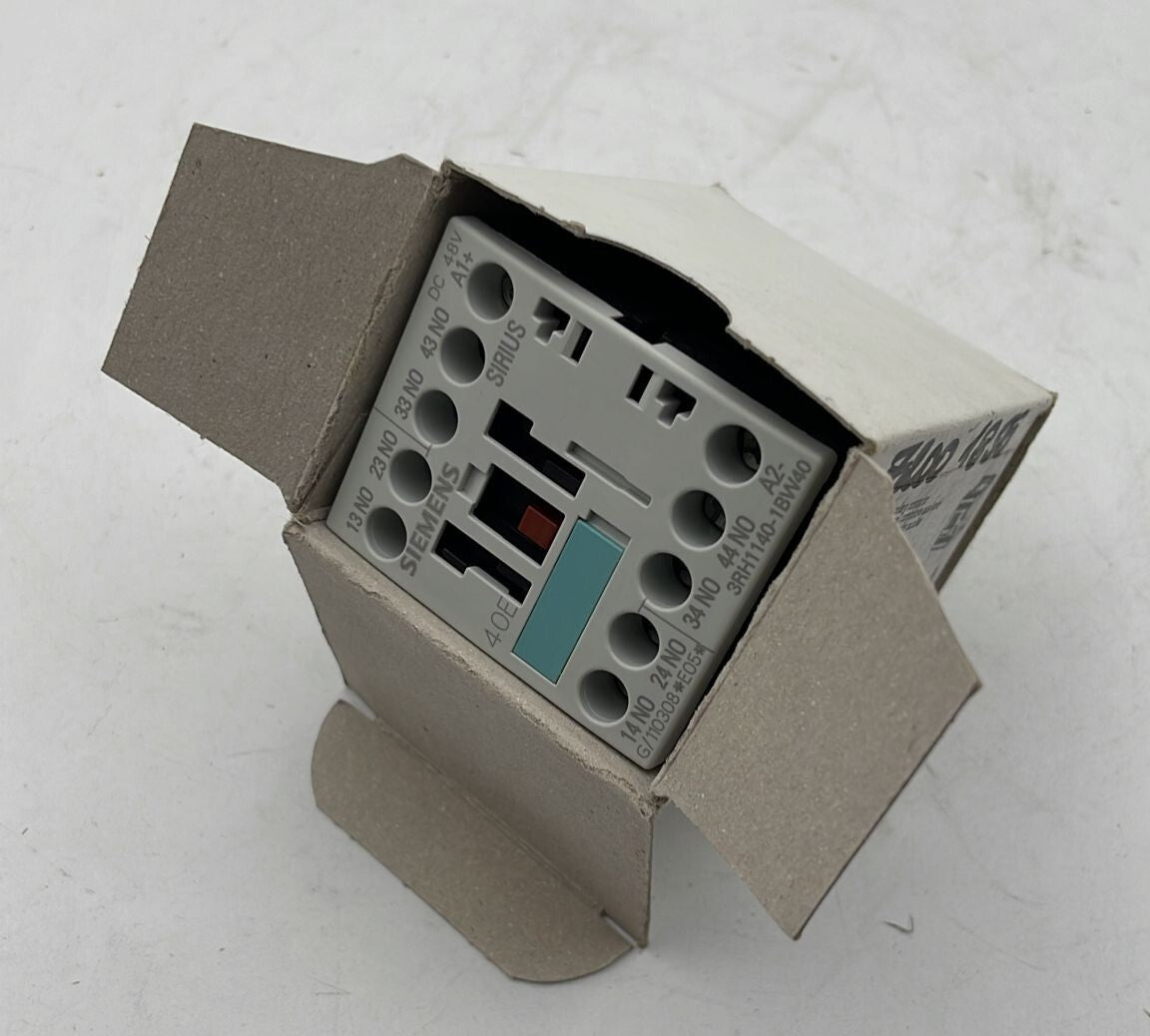 NEW - Siemens SIRIUS 3RH1140-1BW40 Auxiliary contactor 4A 230V 40E 4NO