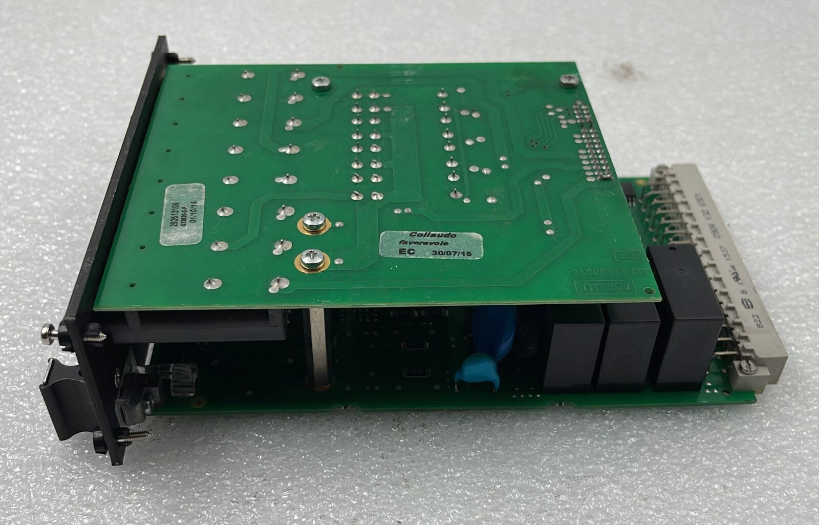 Beghelli Prazisa AK 4x32 SU Operation & Monitoring Module AK 4x32 SÜ