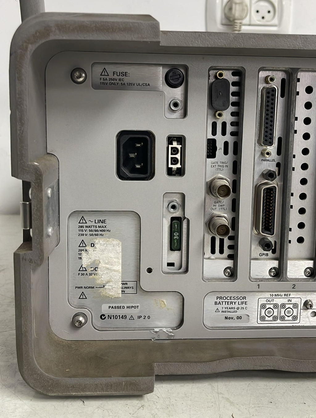 Agilent E4401B ESA-E Series Spectrum Analyzer 1MHz-1.5GHz