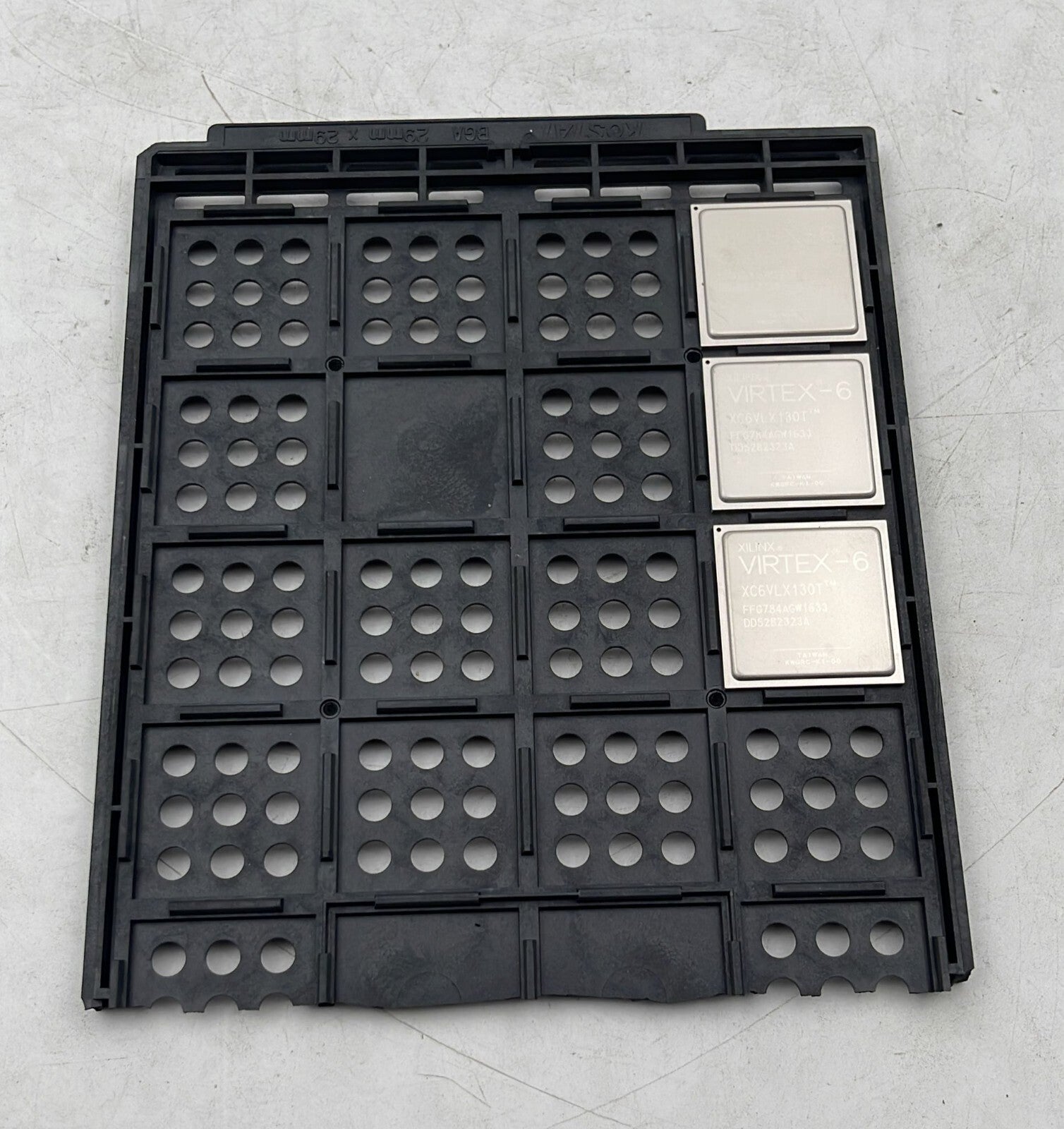 NEW - XILINX VIRTEX-6 XC6VLX130T FFG784AGW1633 DD5282323A