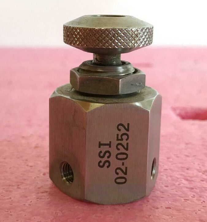 Varian 9012 Star Gradient Pump Prime Valve SSI 02-0252