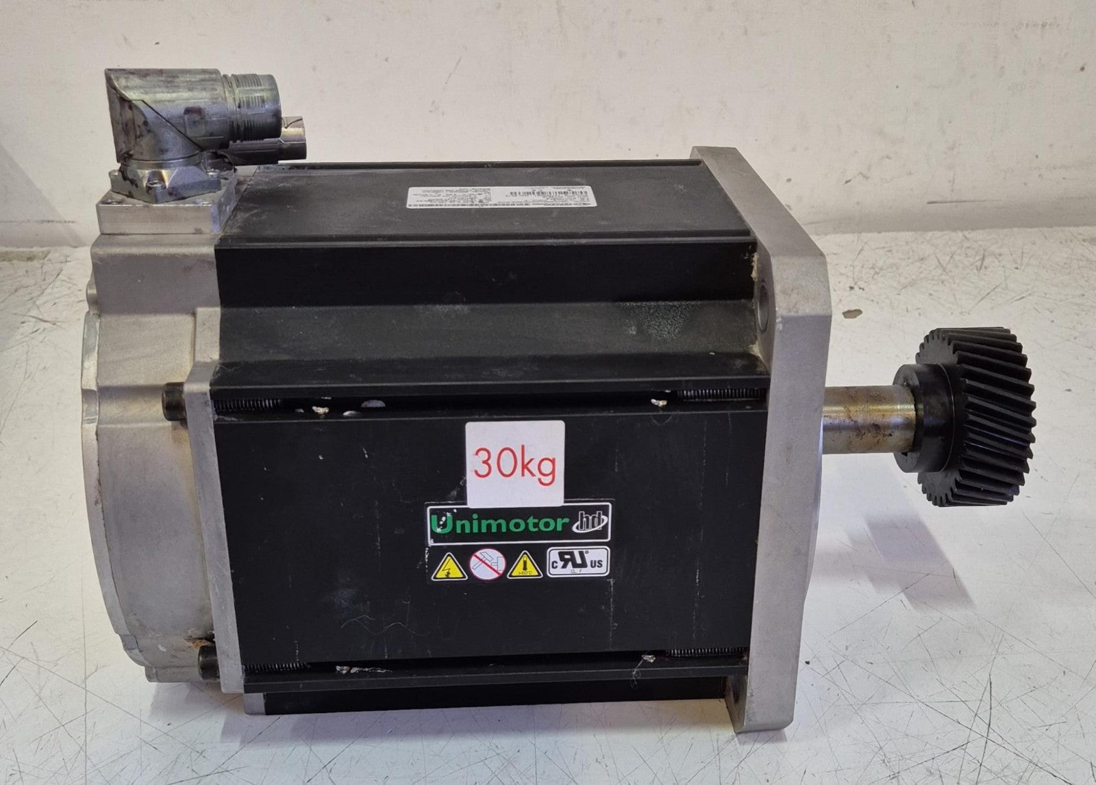 EMERSON 190UDA090XXHFX215240-SHPE Unimotor Servo Motor 10-POLE DRIVE VPWM