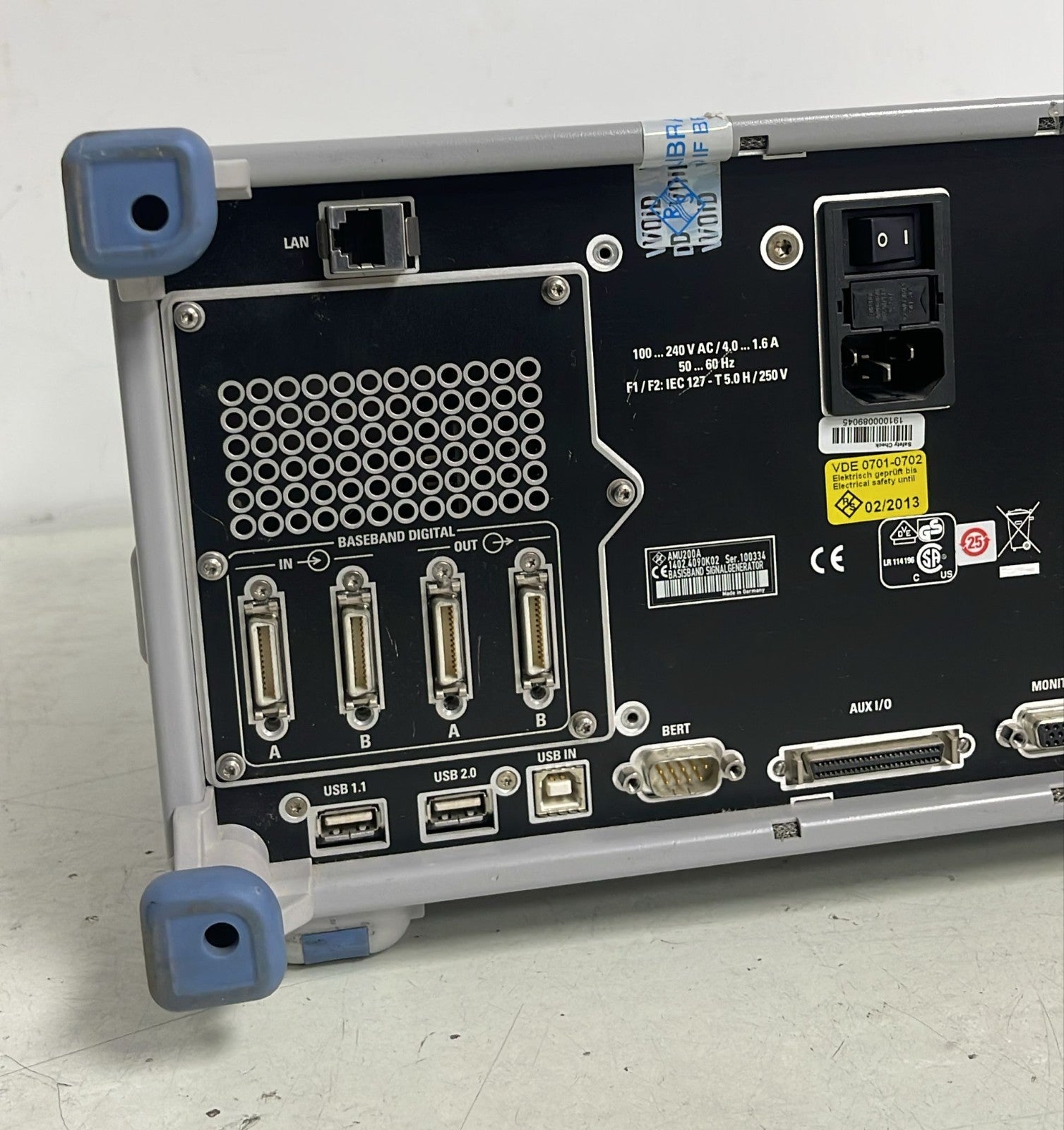 Rohde & Schwarz AMU-200A baseband signal generator and fading simulator for RF testing
