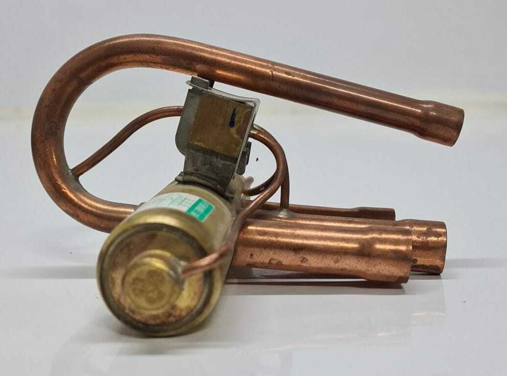 SHF-7H-34U-P Reversing Valve Solenoid Three-flower four-way for Air Conditioning