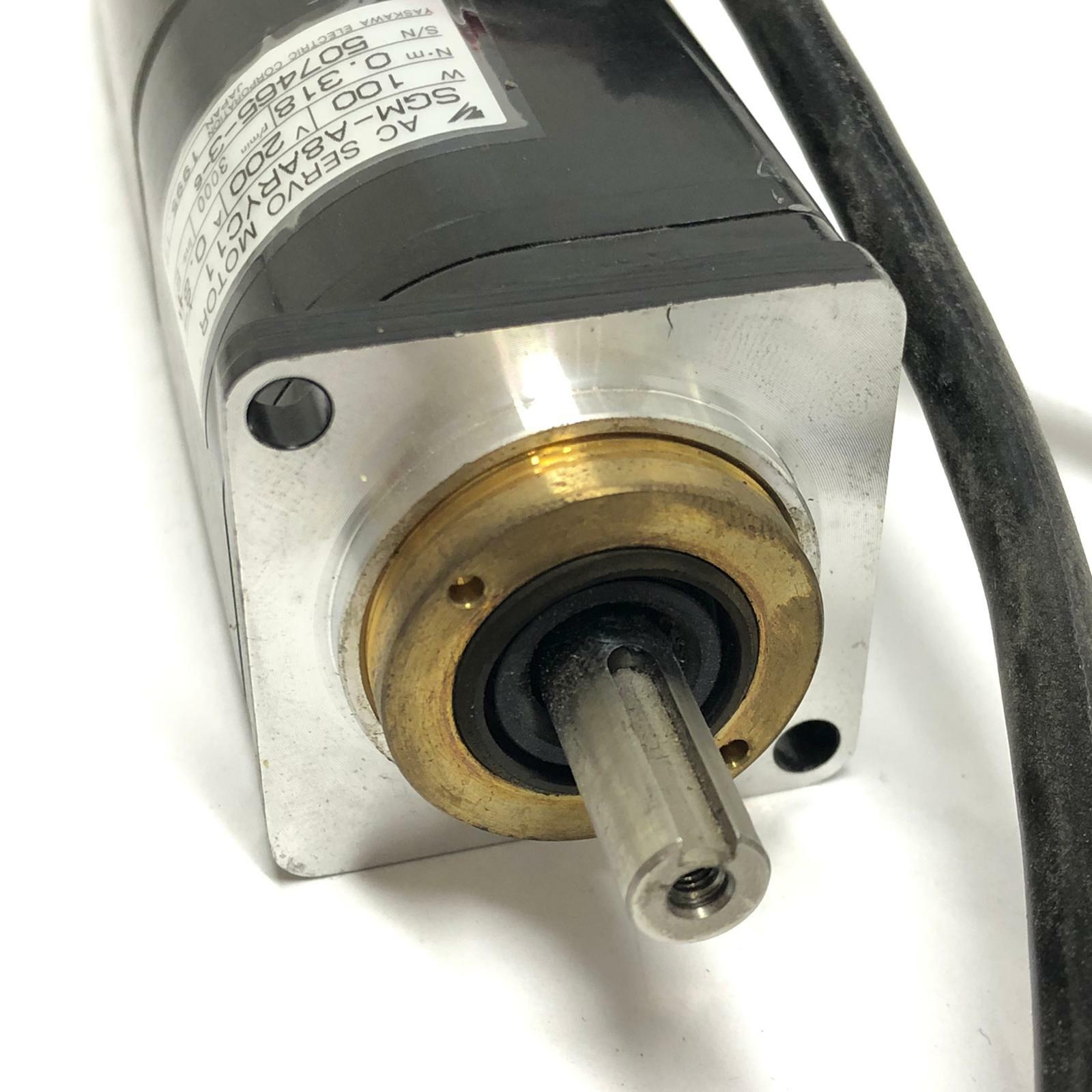 Used Yaskawa AC Servo Motor SGM-A8ARYC11 80W 200V 0.7A 3000R/Min TAMAGAWA BRX TS