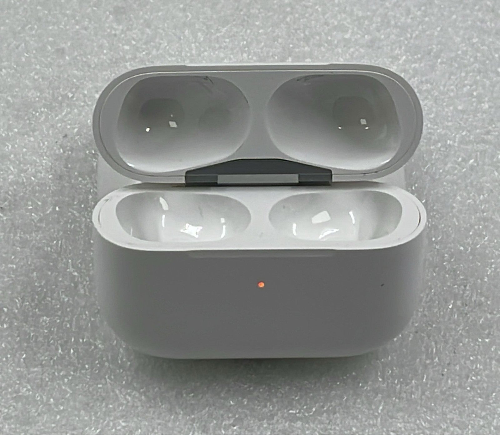 [LOT 2] Apple AirPods Pro 1st Gen Replacement Charging Case Genuine A2190