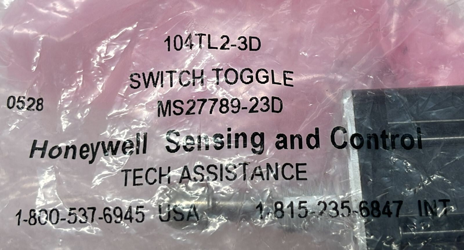 NEW - HONEYWELL 104TL2-3D MICRO SWITCH TOGGLE MS27789-23D