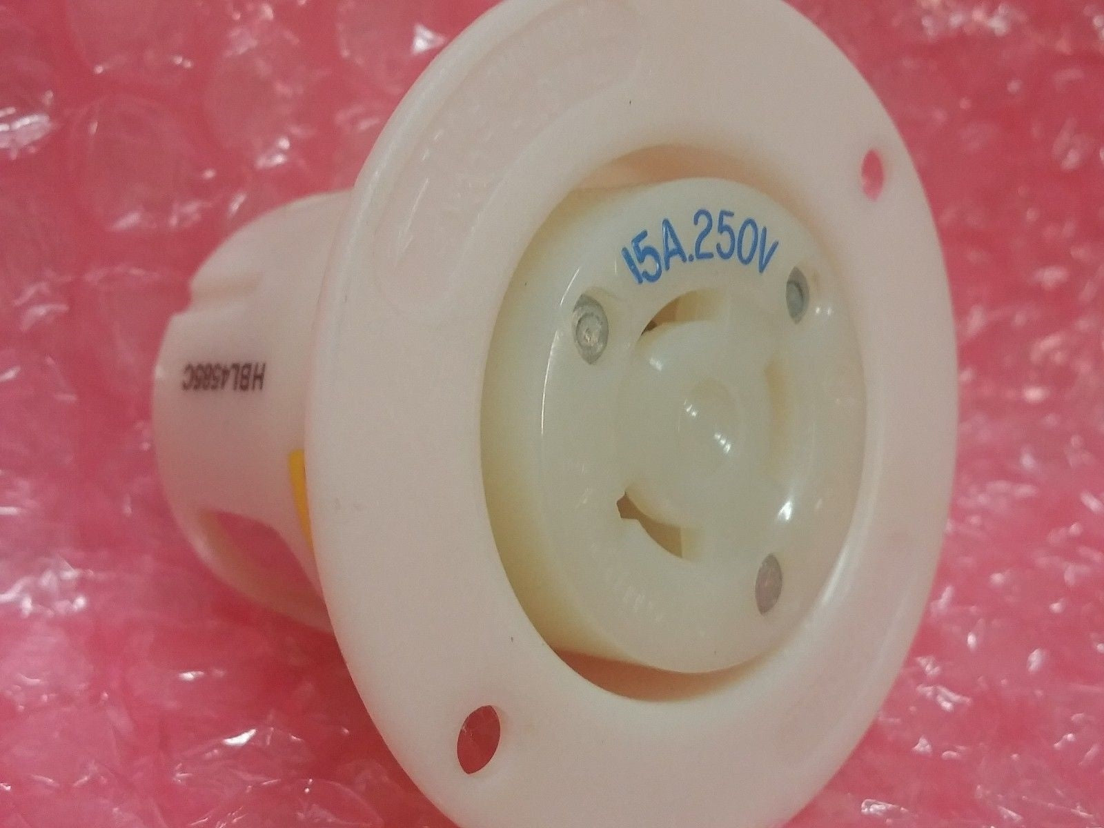 [LOT 3 PCS] Hubbell HBL4585C Flanged Receptacle 15A 250V 2P 3-Wire