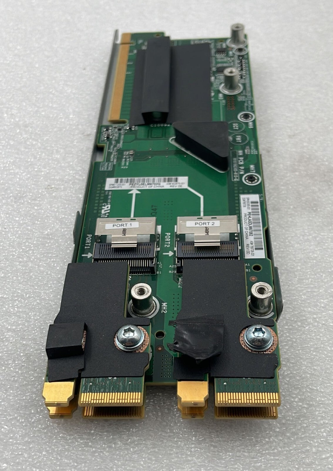HPe 811225-001 Bayonet Board 802675-001